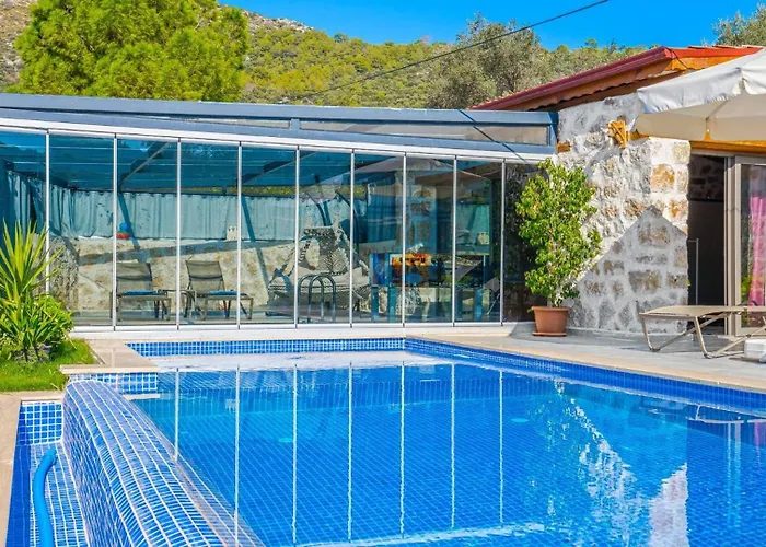 Yesilkoy 2 Bedroom * カルカン