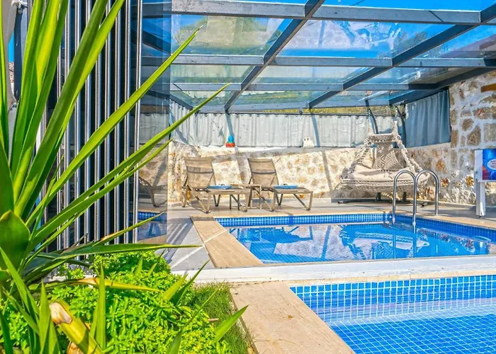 Yesilkoy 2 Bedroom カルカン