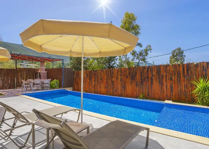 Yesilkoy 2 Bedroom * カルカン