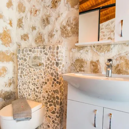 Yesilkoy 2 Bedroom - 7357 Villa