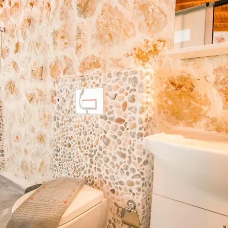 Вилла Yesilkoy 2 Bedroom *