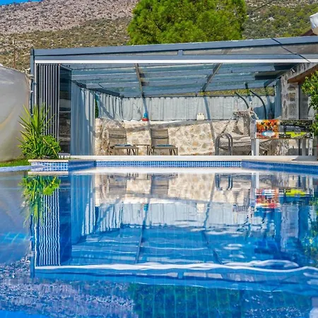 Yesilkoy 2 Bedroom - 7357 Villa *