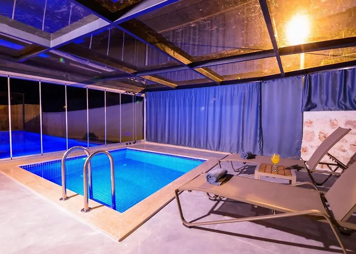 Yesilkoy 2 Bedroom كالكان