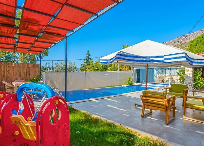 Yesilkoy 2 Bedroom فيلة