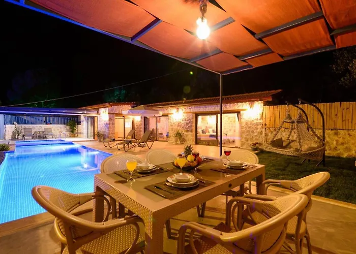 Yesilkoy 2 Bedroom فيلة